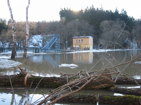 Beznov povode 2006 - Daicko